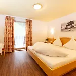 Hotel Garni Tyola