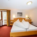 Hotel Garni Tyola